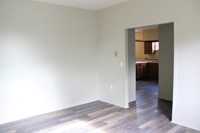 Foto del edificio - 1614 Cameron St