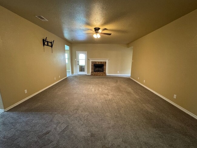 Building Photo - 6304 Castle Gap Dr