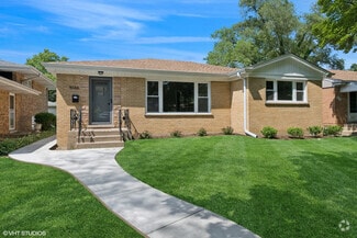 Building Photo - 5136 Coyle Ave