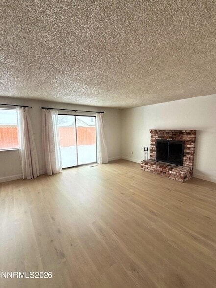 Foto del edificio - 1702 Bonita Vista Dr