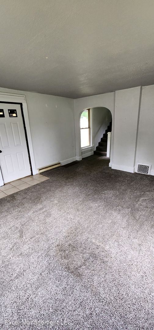 Foto del edificio - 2 br, 1 bath House - 815 Allen St