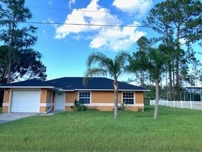 Building Photo - 9 Llovera Pl