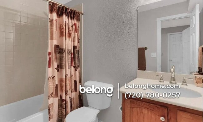 Foto del edificio - 1265 Flycatcher Ln