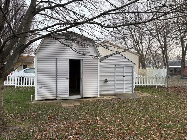 Foto del edificio - 870 Geneva Ave