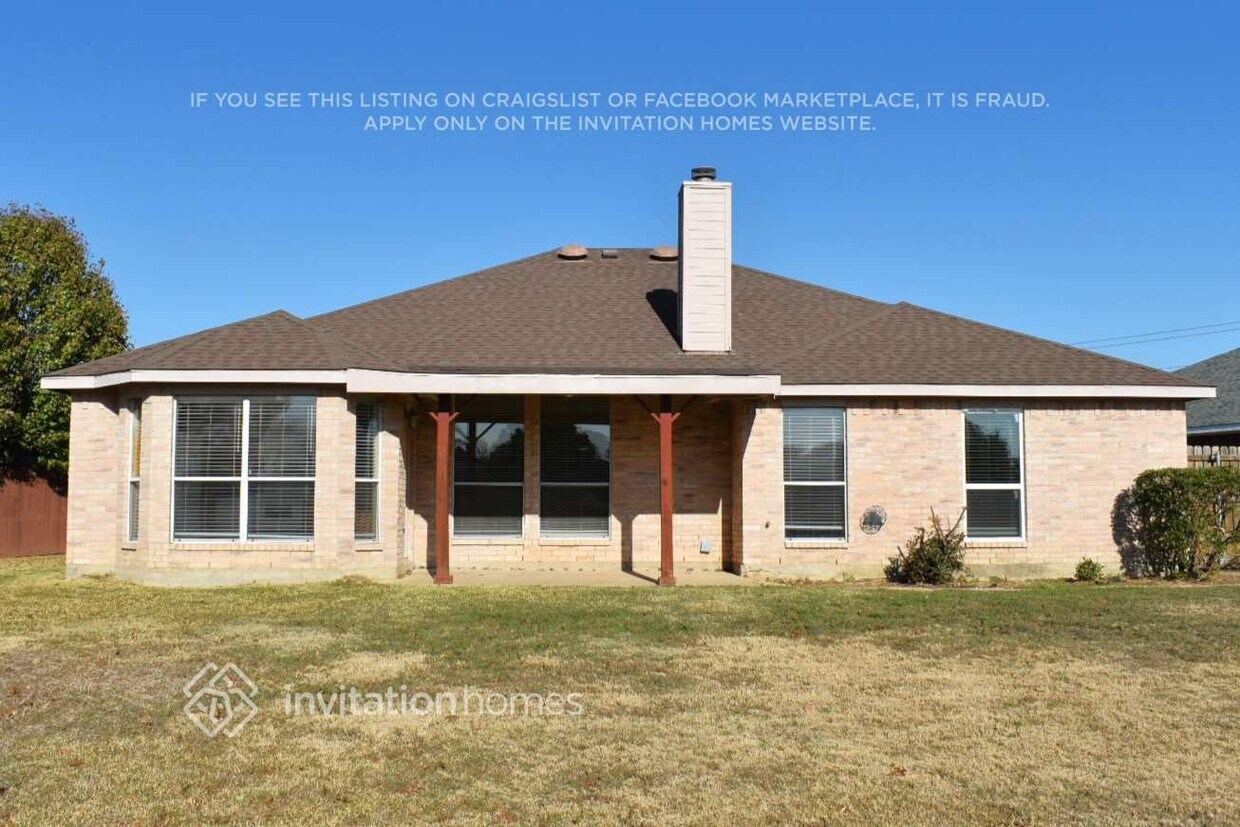 Foto del edificio - 2140 Waterfield Ct