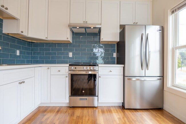 Building Photo - UC Berkeley Duplex
