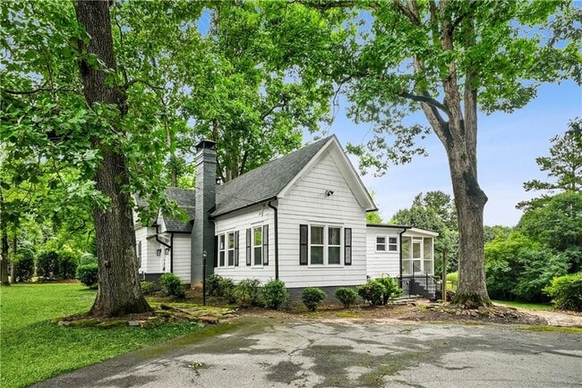Foto del edificio - 5383 Tilly Mill Rd