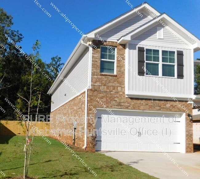 Building Photo - 3206 Northfield Ln