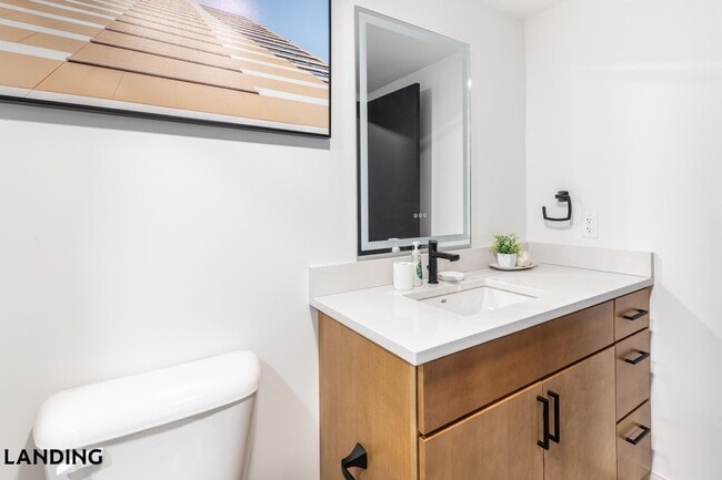 Building Photo - 5000 Euclid Ave