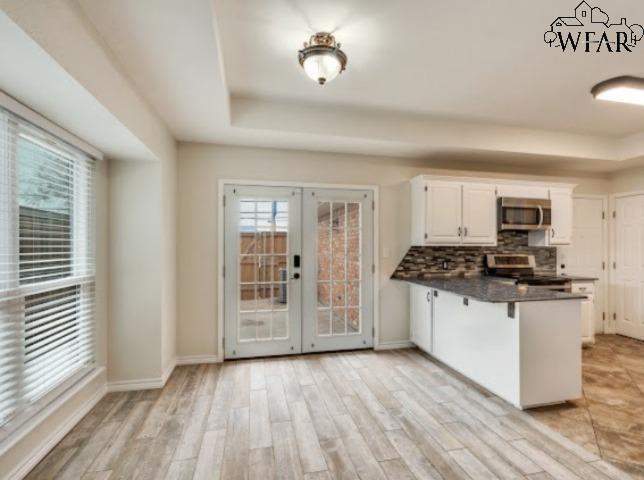 Building Photo - 3037 Cunningham Dr