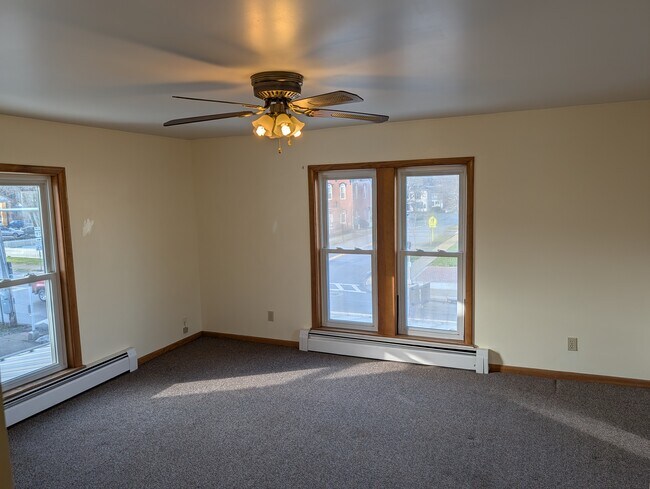 Foto del edificio - 129 Main St