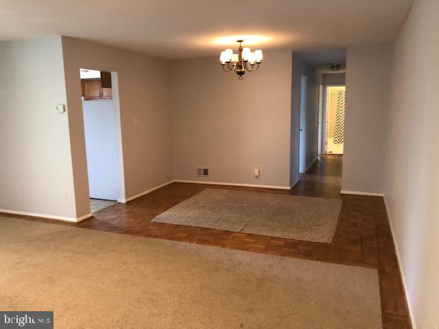 Building Photo - 351 Homeland Southway