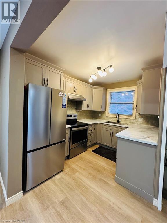 Building Photo - 4935 Willmott St