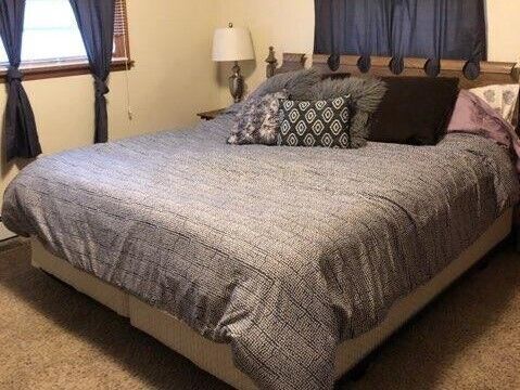 Building Photo - 1132 6th St