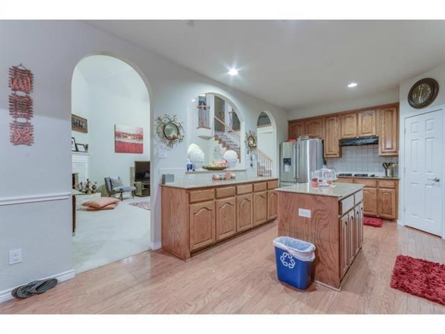 Building Photo - 1402 Vineyard Dr