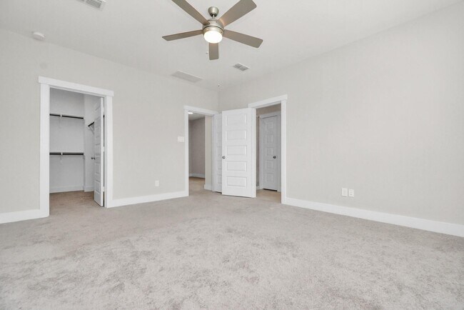 Building Photo - 787 Strawberry Pines Ct