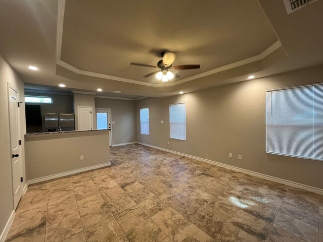 Building Photo - 6303 Luglio Ln