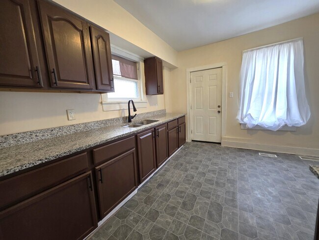 Foto del edificio - 382 North St