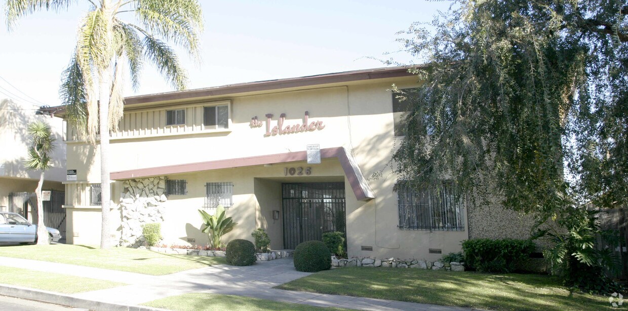 3260 Apartments for Rent in South Bay, CA Westside Rentals