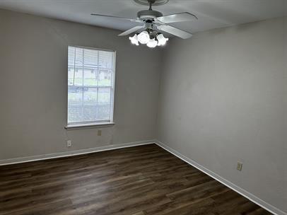 Foto del edificio - 128 Royal Ln