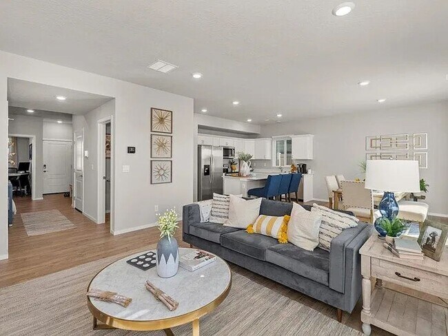 Foto del edificio - 3668 Keller Ln