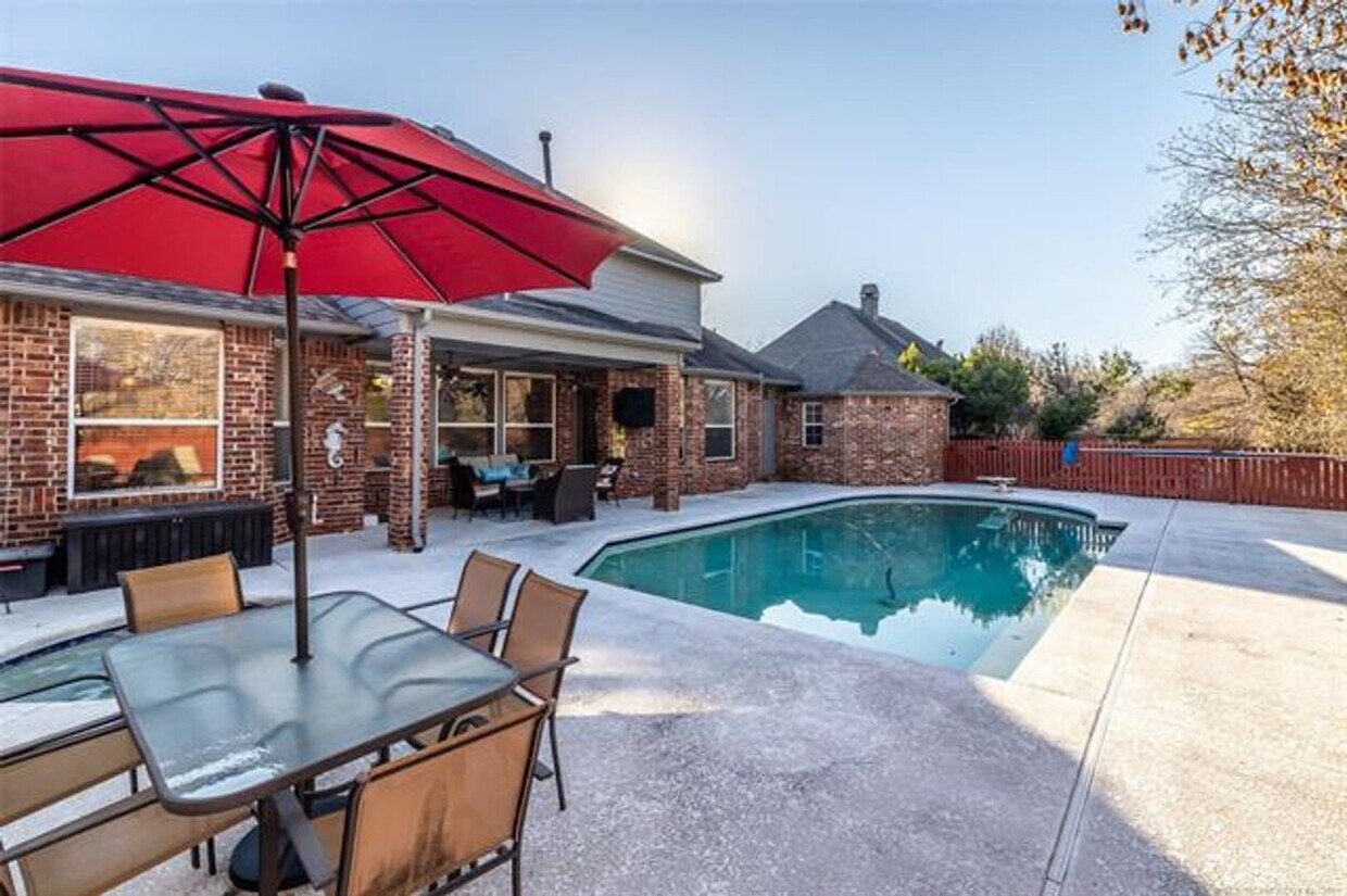 Foto del edificio - Gorgeous Home In Pecan Grove Estates in Broken Arrow!