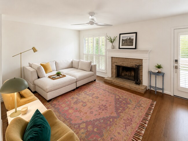 Foto del edificio - "Charming 2-Bed Oasis with Hardwood Floors & Finished Basement in the Heart of Highland Park"