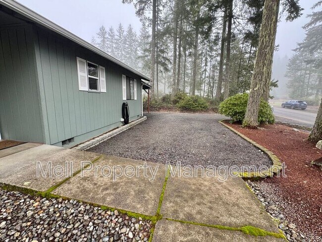 Foto del edificio - 50 E Vine Maple Ln