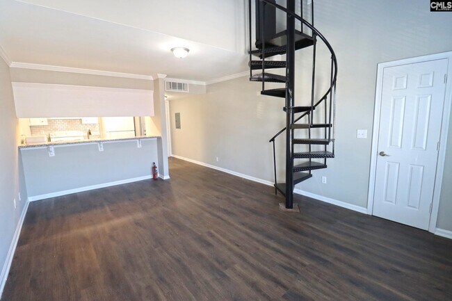 Foto del edificio - 813 Harden St