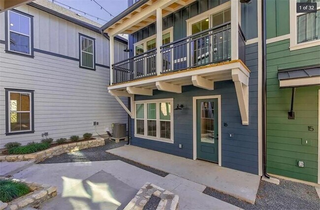 Foto del edificio - 3809 Valley View Rd