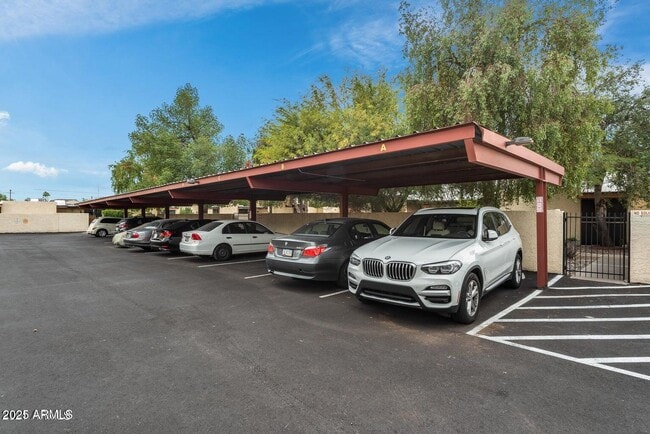 Foto del edificio - 4202 N 28th St