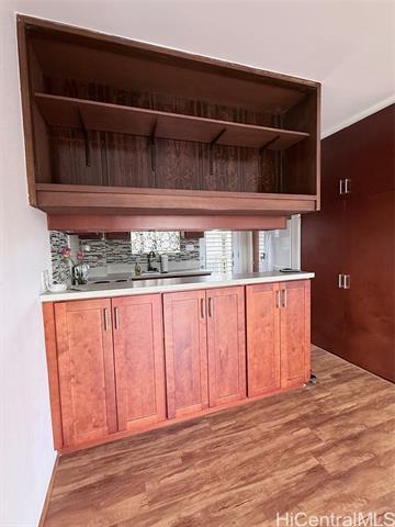 Building Photo - 730 Makaleka Ave