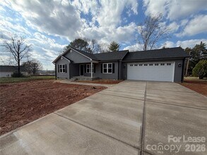 Building Photo - 1296 Micol Rd