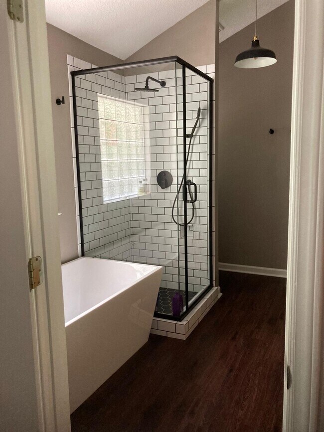 Building Photo - 6700 Virgilia Ct