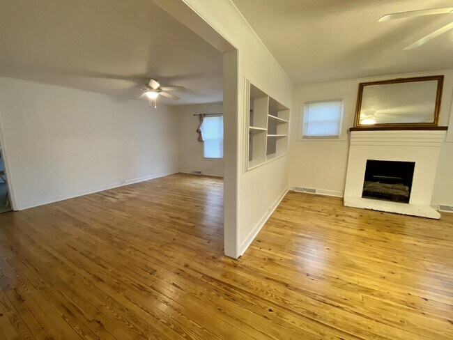 Building Photo - 580 Traphill Rd