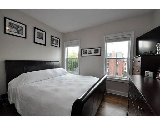 Building Photo - 80 Rutland St