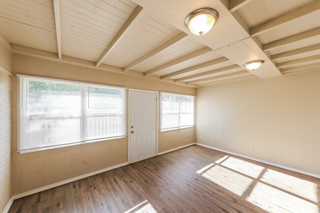 Foto del edificio - Charming 3 Bedroom