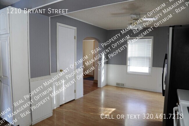 Foto del edificio - 1210 Bryant St