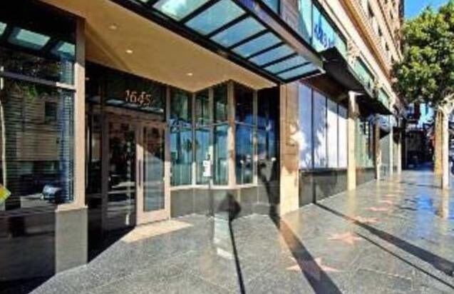 Foto principal - 1645 Vine St