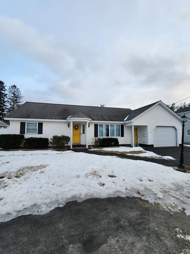 27 Sherman Ave, Bangor, ME 04401 House Rental in Bangor, ME