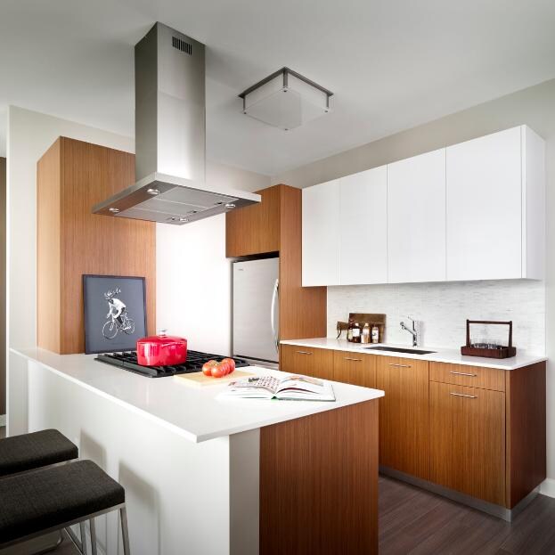 Foto principal - 451 E Grand Ave
