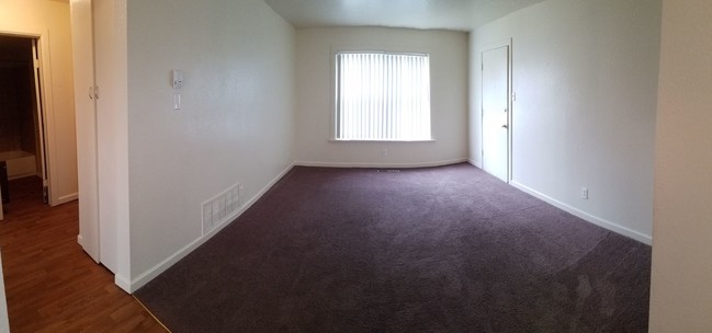 Building Photo - 4505 S Woodward Ave