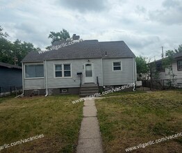 Building Photo - 1353 Chase St