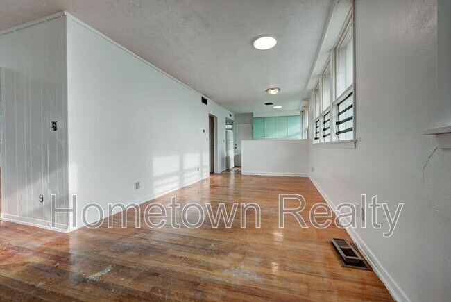 Foto del edificio - 2817 N Virginia Ave