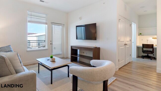 Building Photo - 10670 Jake Jabs Blvd