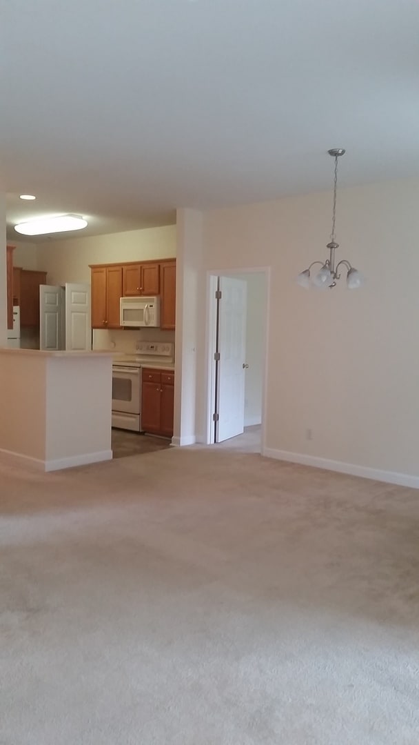 Photo - Lovely Single Family in Hampstead House