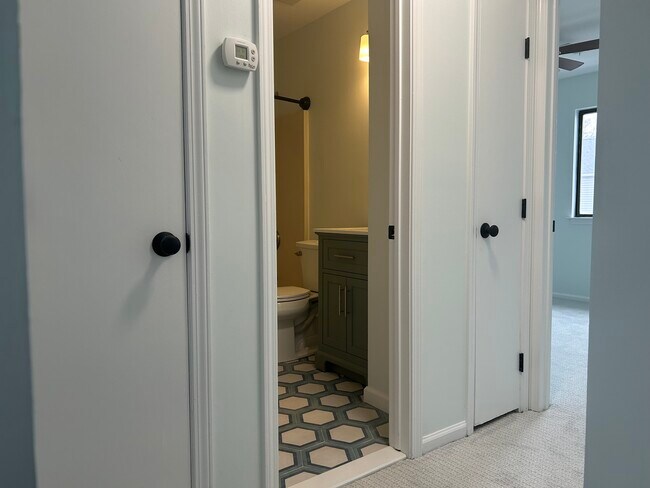 Foto del edificio - 108 Seaside Ave