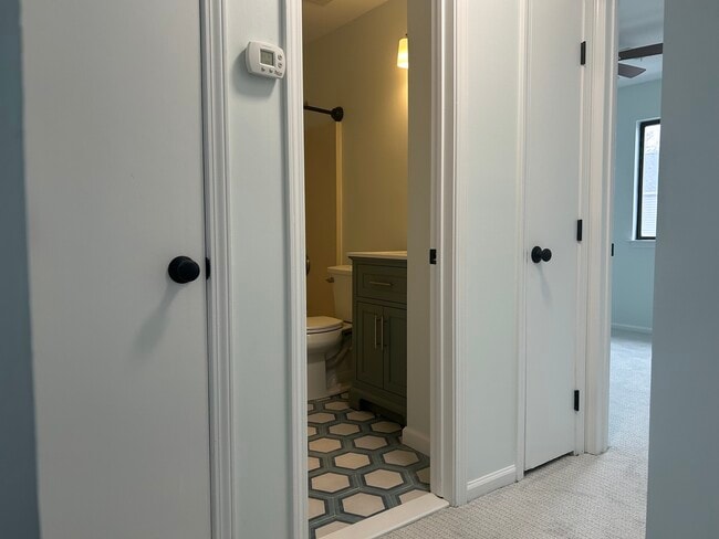 Building Photo - 108 Seaside Ave