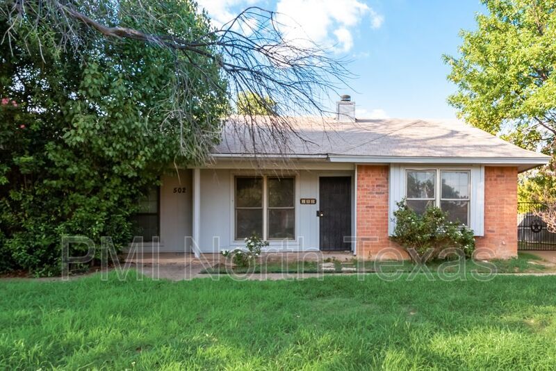 500 Augustine Dr, Euless, TX 76039 House Rental in Euless, TX