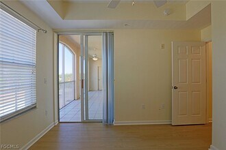 Building Photo - 9005 Colby Dr